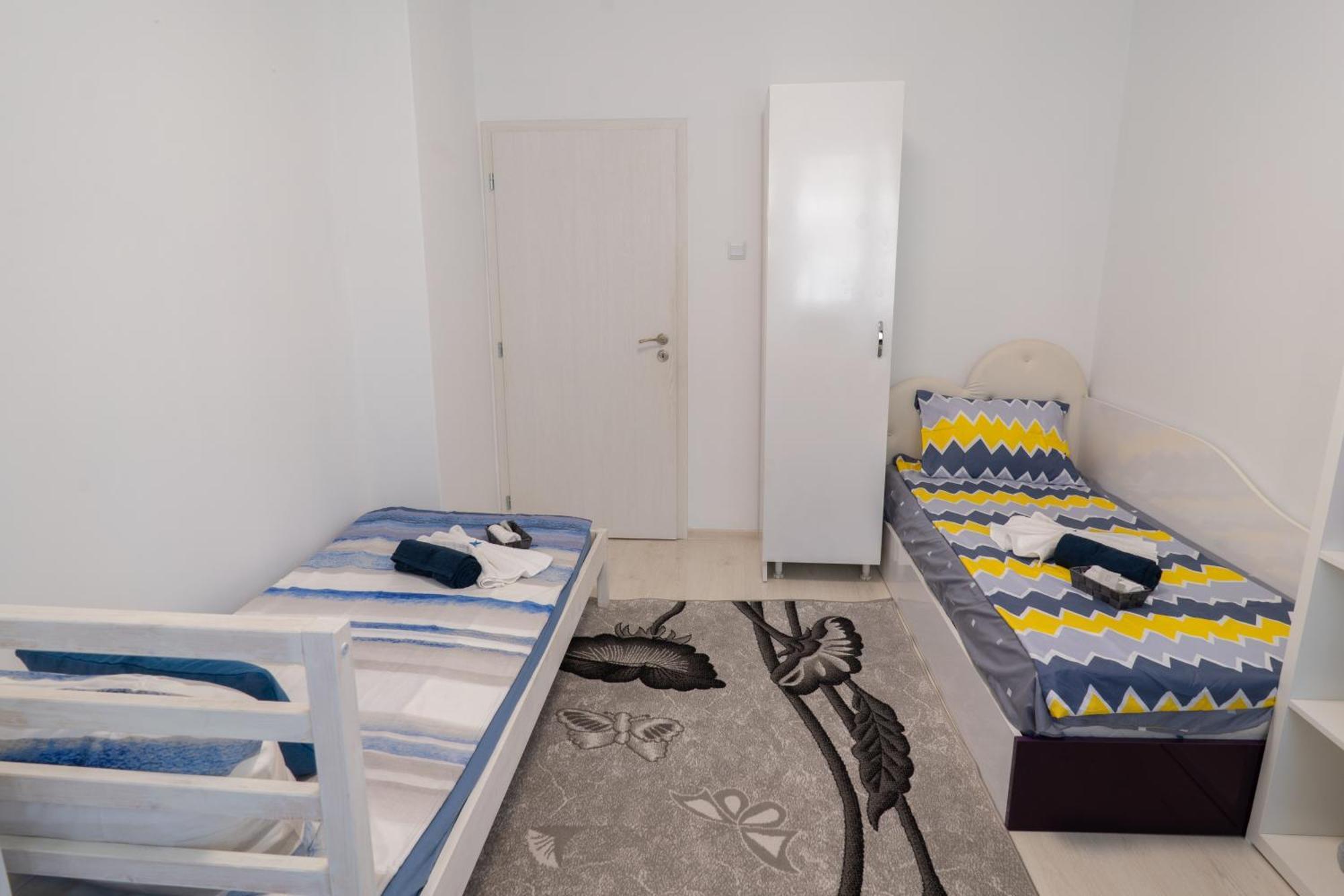 Luxury 2 Bedroom Apartment In Central فارنا المظهر الخارجي الصورة
